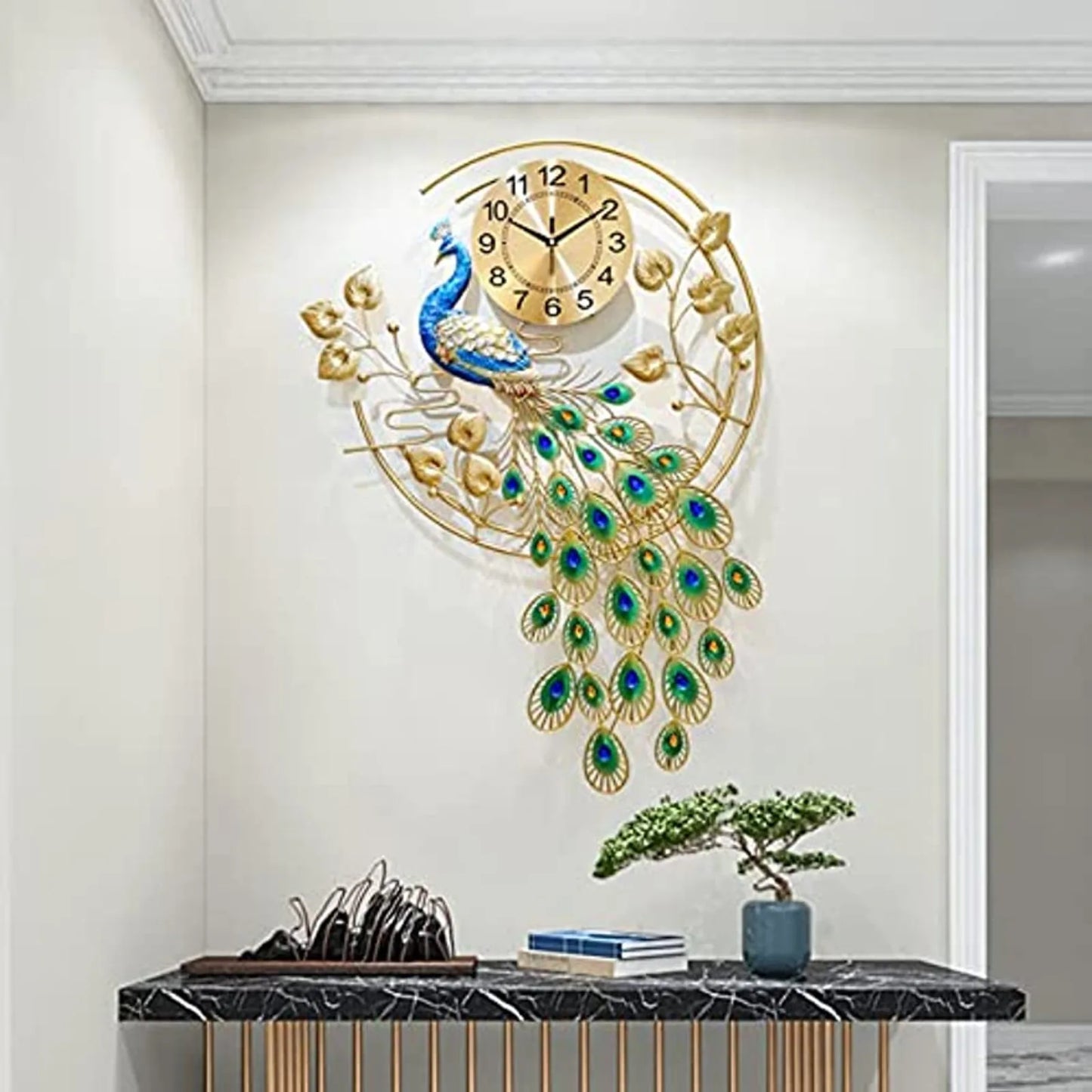 Hign-concerned Peacock Shaped Metal Wall Clock Silent Sweep