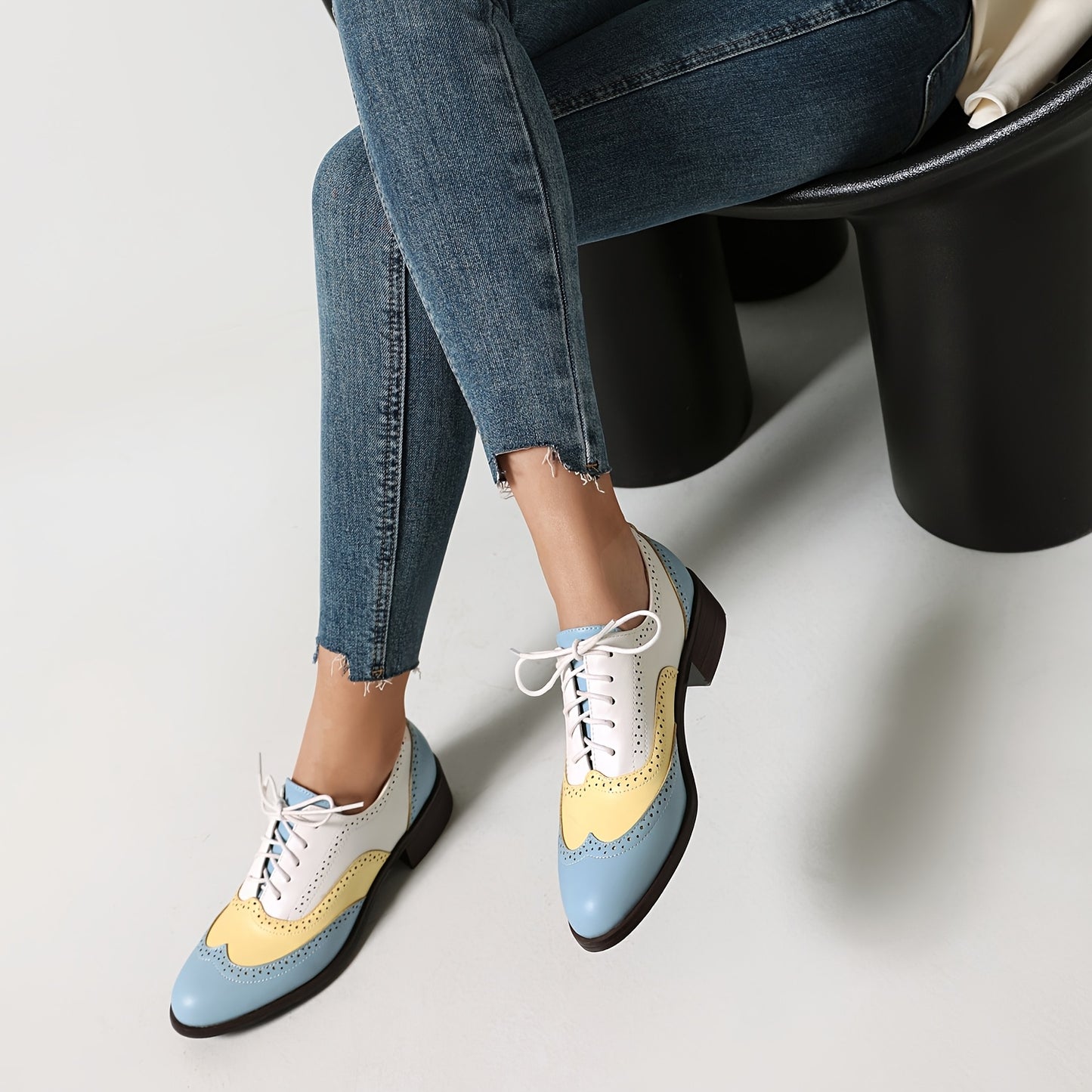 EROCALLI Perforated Retro Wingtip Brogue Pumps for Women