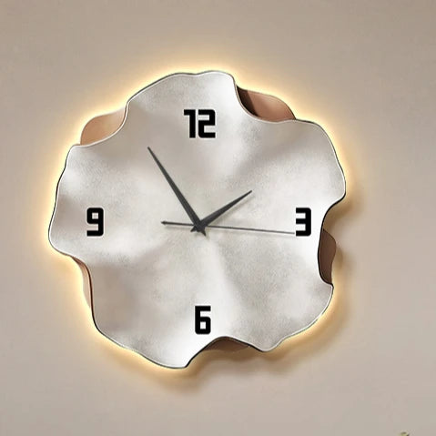 European Premium Wall Clock Elegant Aesthetic Design