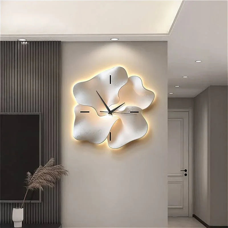 European Premium Wall Clock Elegant Aesthetic Design
